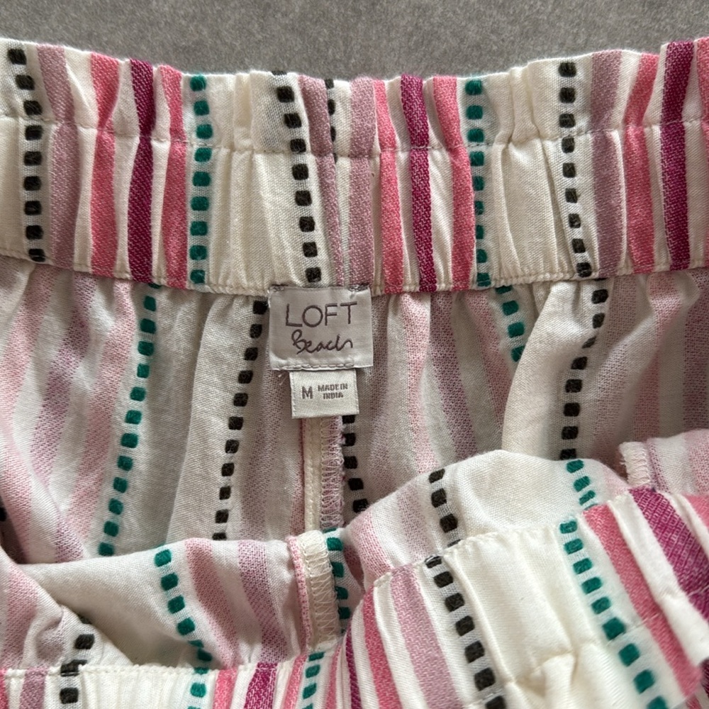 LOFT Beach Striped Pull-On Smocked Wide Leg Pants - Size M - Picture 7 of 9